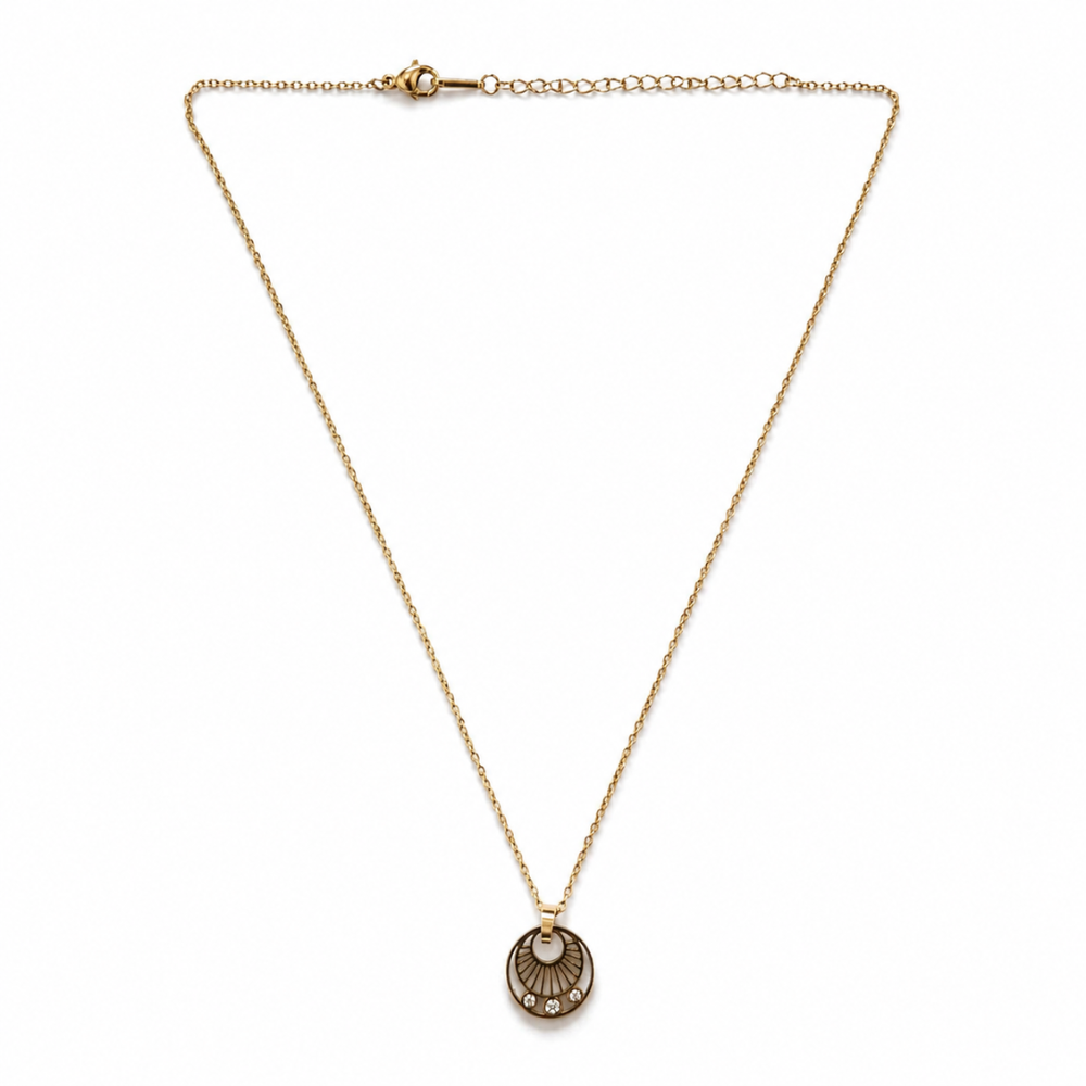 Minimal Gold Crystal Pendant Necklace for Women | Elegant Round Charm Necklace | Luxury Everyday Jewelry